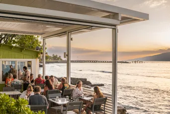 Best Restaurant in Lahaina Mala Ocean Tavern