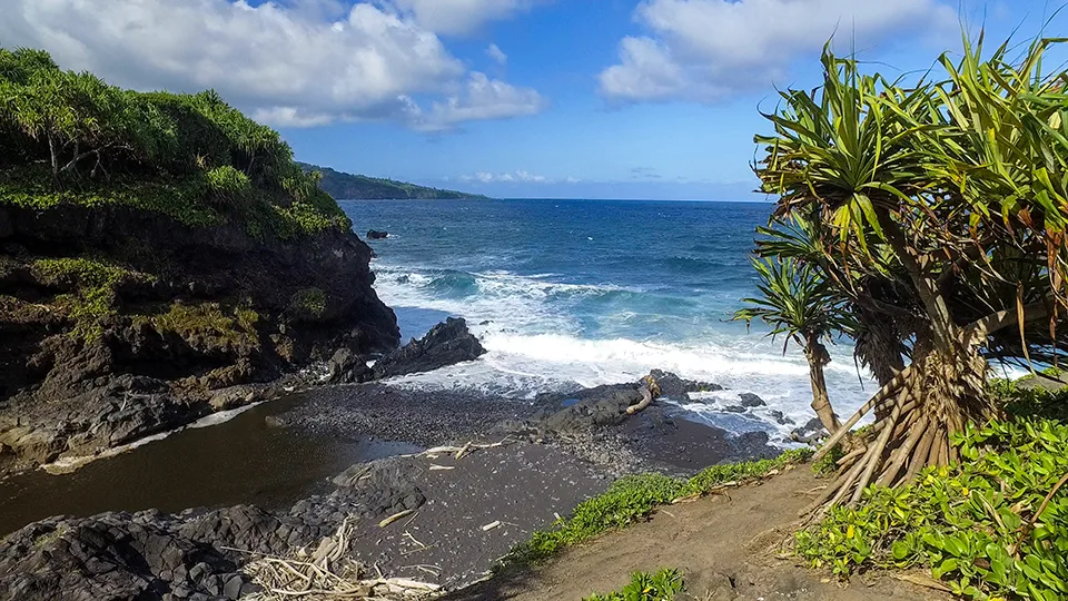 'Ohe'o Gulch where Seven Sacred Pools meet the Pacific Ocean in Kipahulu district of Maui