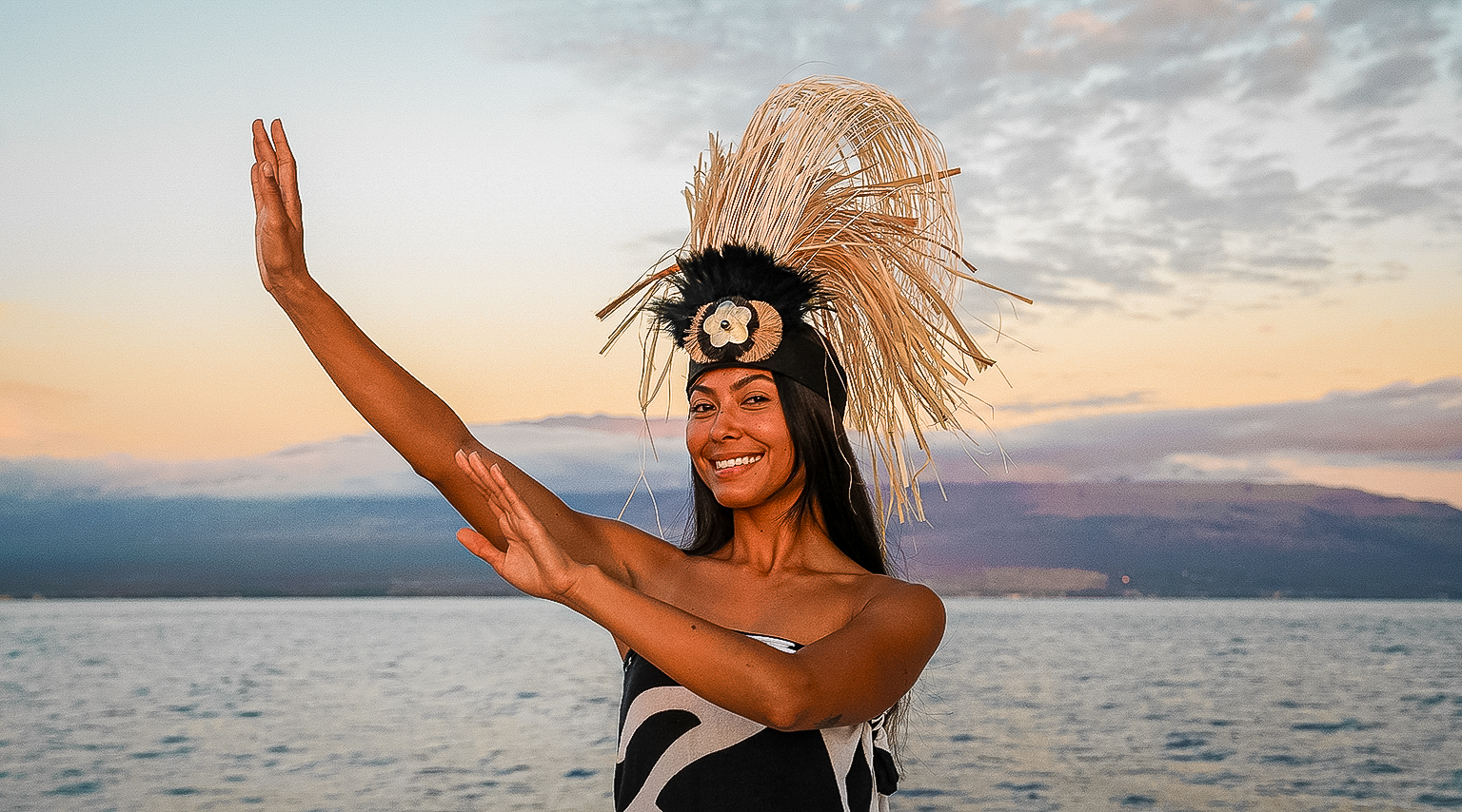 Polynesian dancer on Maui Sunset Cruise & Luau